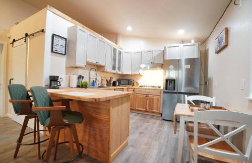 Modern & Cozy 2BR 2 King Kitchen|Airport LightRail - Foto 22