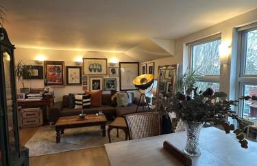 Clapham South - Large 1 Bed Penthouse - Photo 4