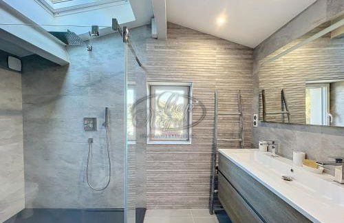 Maison pour 8 personnes classée 3 étoiles avec 2 terrasses vue mer au Canadel - Foto 17