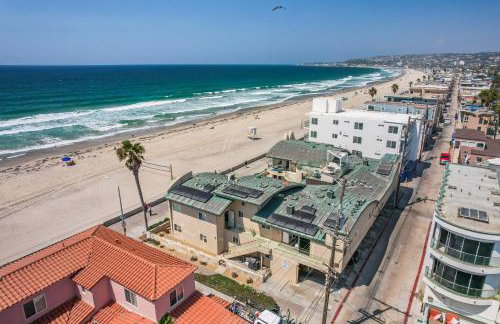 Stunning Oceanfront Boardwalk Condo - Spa, Steps2Beach, Parking & Fast Wifi! - Foto 38