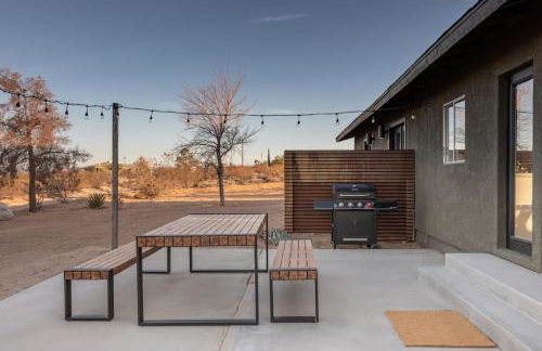 Dagger Tree Oasis l Integratron 5Bed and Cowboy Pool - Foto 8