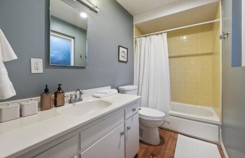 Agua Dulce - Mid Century Oasis - Pool &Hot Tub - Foto 20