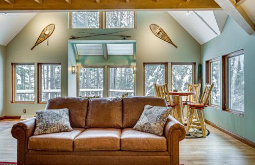 Private Peninsula! Laurel Lake Retreat with 3 Piers - Foto 6
