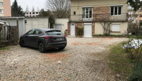 Appartement fond de jardin rez-de-chaussée - Foto 3