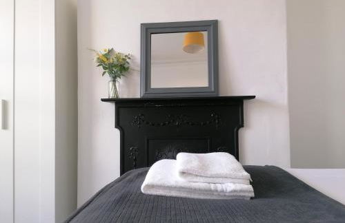 Chester 4 Bedroom House, Contractors & Leisure by Rework Accommodation - Photo 32