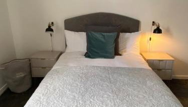 Slick Space for a Wigan Stay - 5 Minutes from M6 and M58 Motorways - Foto 5