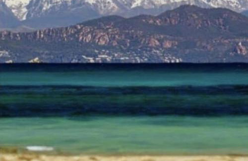 Beau 65 M2 en Front de Mer à St Raphaël - Piscine - Foto 10