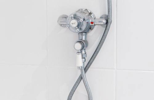 Spacious 3 Bed House - Garden - Netflix - Free Street Parking - Harborne 122G - Foto 51