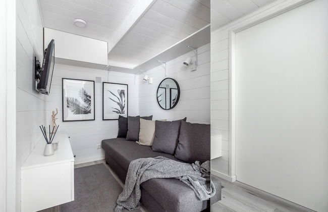 Waterfront Cabins - Photo 75