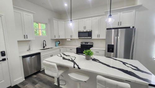 Brand New 3-Bedroom Duplex in Perfect Location Between Downtown Atlanta & Airport - Foto 1