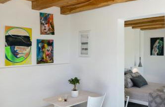 Restia Seaside Apartment II, 50m from Megas Gialos Beach - Foto 10