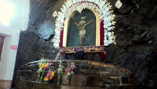 Cristo in croce, a Muruhuay