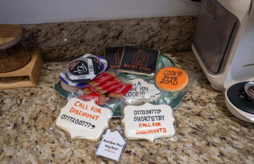 Runway Hse Luxe 5 Bed, with King sized Beds, next to Aiport & NEC, JLR 5 mins - Foto 29