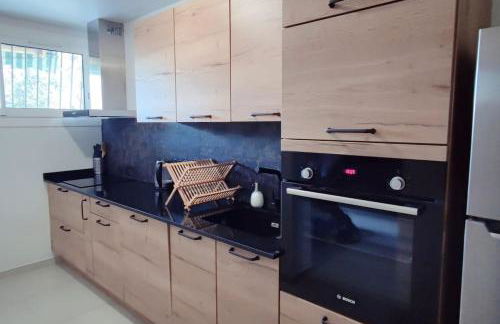 Charmant rez de villa, et sa terrasse à Ajaccio - Foto 9