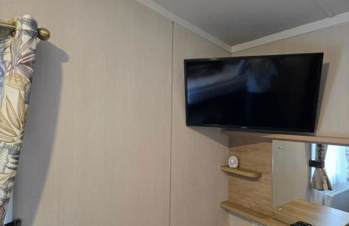 14b Medina Rise Thorness Bay Isle of Wight - Photo 12