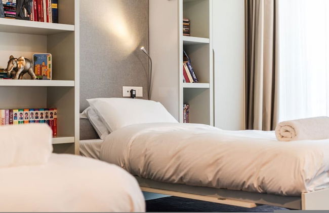 Luxury Living in Shkoder s Historic Heart - Photo 29