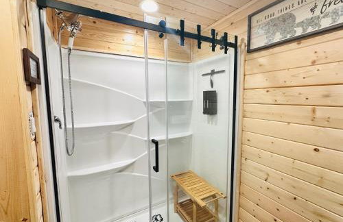 Big Lake Alaska Cozy Cub Cabin with Private Hot Tub & Sauna - Foto 44