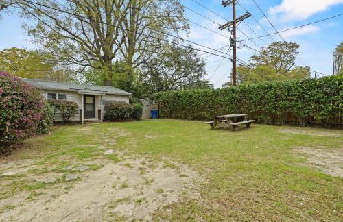 The Mid-Century Hub Close to Everything - Photo 34