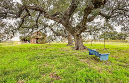 Large Yard and Pond Fayetteville Rural Retreat - Foto 23