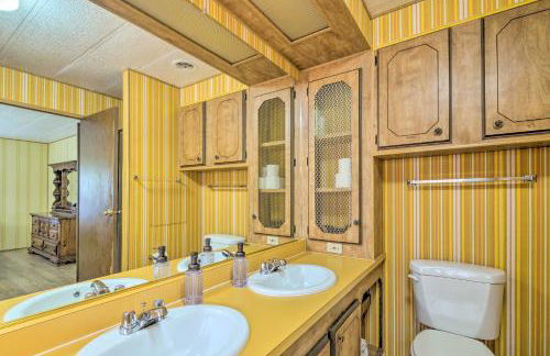 Hatch Retreat with Deck, Grill and Creek Access! - Photo 20