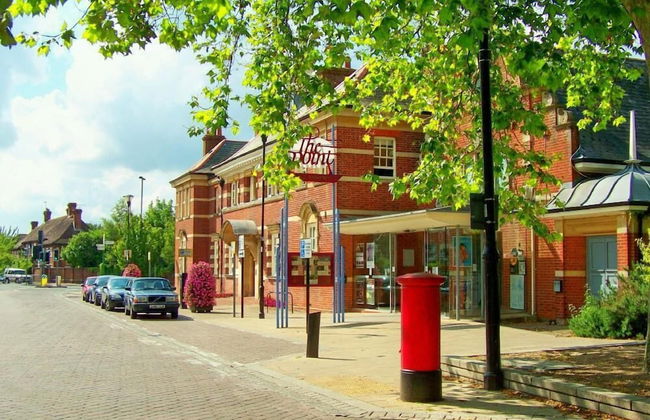 Charming 2-bed Apartment in Eastleigh - Foto 30