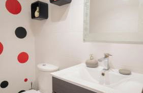 Apartamento Alhambra a 8 minutos del Centro de Granada con Piscina - Photo 13