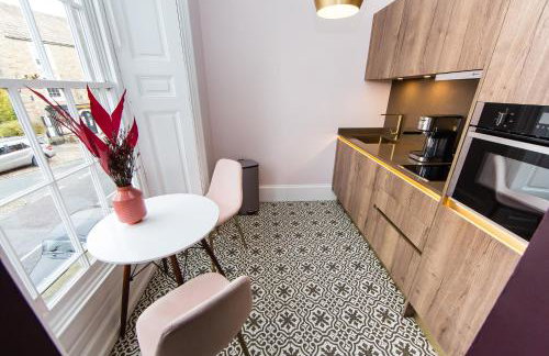 Skeldale House 'All Creatures Great & Small' Luxury Apartments & Studios in Askrigg, Yorkshire Dales - Photo 43