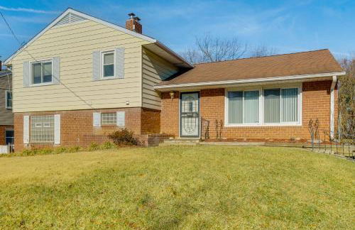 Work and Play Near DC Extended Stay with Large Yard - Foto 3