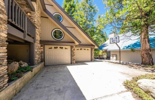 Lux Western Cabin Pool Table Ping Pong Vibes - Foto 63