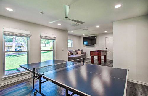 Remodeled Cedar Creek Lake Retreat with Fire Pit! - Foto 25