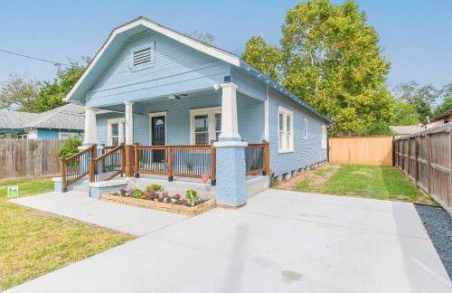 Lindale Charming Home Sleeps 4 Yard WiFi - Foto 8