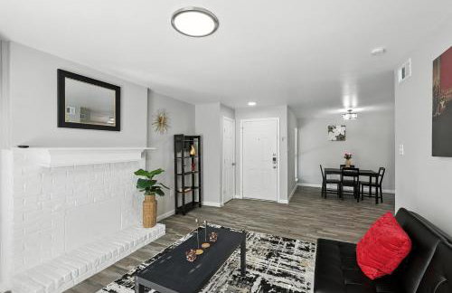 10 mins from downtown Dallas pool & gym - Foto 6