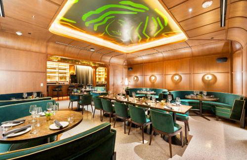 Ultimate Elegance Studio with Panoramic City Views - Foto 60