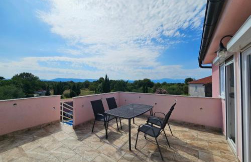 Villa Kate, with a private swimming pool and garden - Foto 32