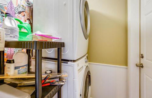 6 Mi to State Harbor! Stylish Port Austin Home - Foto 21