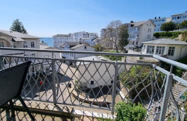 Apartment mit Meerblick und Südbalkon - Foto 14