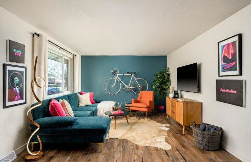 Huge Hot Tub, Theater Room, Family Friendly Oasis - Foto 1