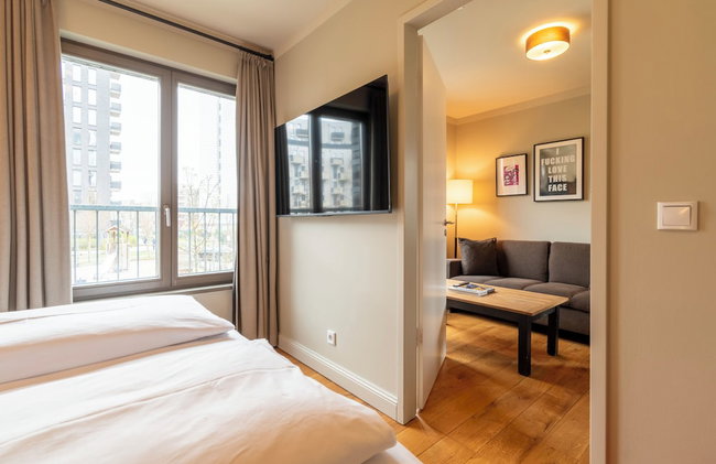 Mondrian Suites Berlin Checkpoint Charlie - Photo 24