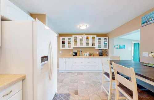 Tropical Haven Retreat 4 Beds 3 Baths Ultimate Family Vacation - Foto 7