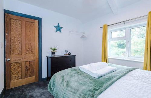 Spacious 3 bedroom close to Leeds city centre with parking - Short Stay Leeds - Foto 27