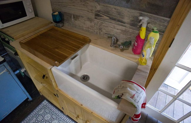 a Quirky Garden Building in an Orchard - Photo 6