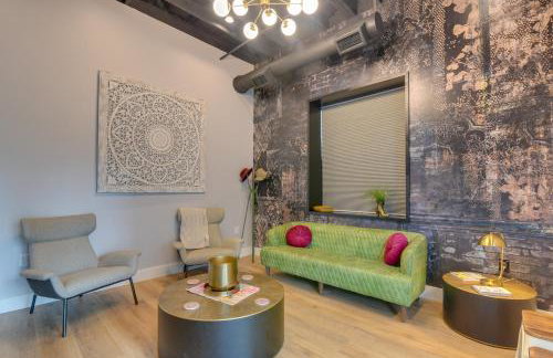 Walk to Strand Historic District Stylish Dtwn Gem - Foto 1