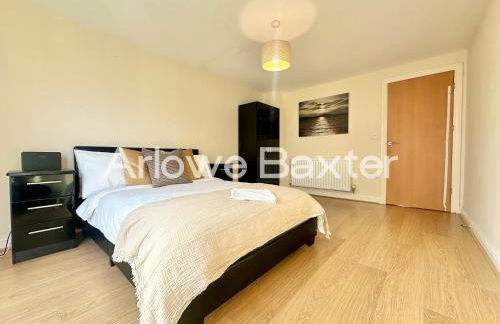 Modern 4-Bedroom House, Families and Contractors - Foto 21