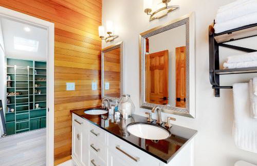 Raccoon Hollow Hideaway - Photo 18