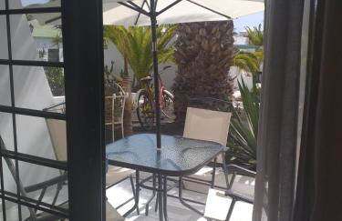 Apartment duplex -The Sunny Hut - swimming pool - Free Wifi & AC- Residence Las Marinas - Foto 28