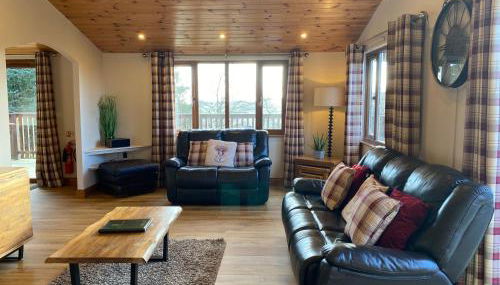 Kingfisher Lodge With Hot Tub Near Cupar, Fife - Foto 5