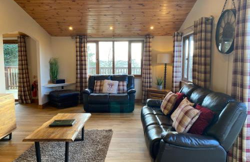 Kingfisher Lodge With Hot Tub Near Cupar, Fife - Foto 5