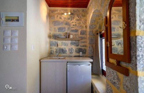 Panorama - Unique Beachfront Stone House in Alipa-Mani - Foto 14