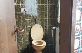 Apartment with a fireplace - Photo 8