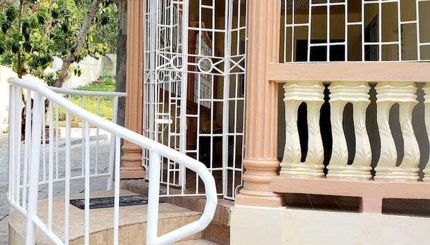 Entrada (vista interior)